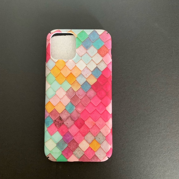 Mermaid style iPhone 11 Pro phone case - Picture 1 of 4